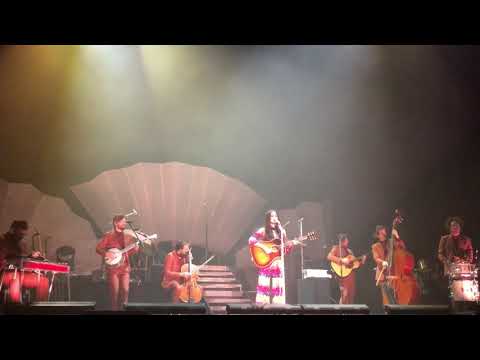 Kacey Musgraves "Oh What A World" 10/27/18 Wembley Arena London
