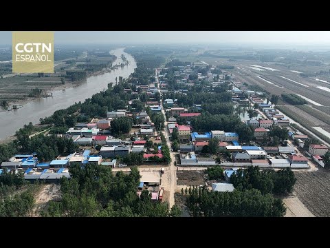 Presidente Xi Jinping supervisó las zonas afectadas por inundaciones del verano en Beijing y Hebei