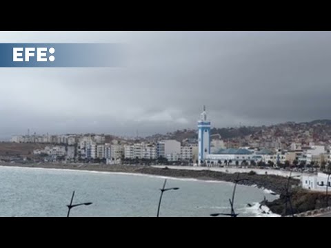 La ciudad fronteriza marroquí de Castillejos lucha por no depender de Ceuta con el paro y la emigrac