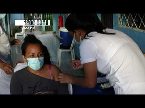 Centenares de nandaimeños mayores de 30 se vacunan contra el COVID-19 -  Nicaragua
