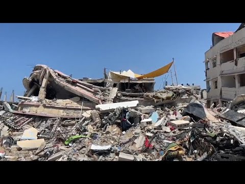 Scenes of destruction around Shifa hospital in Gaza City