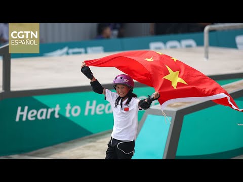 La patinadora china Cui Chenxi se llevó la medalla de oro en el evento femenino de skate callejero