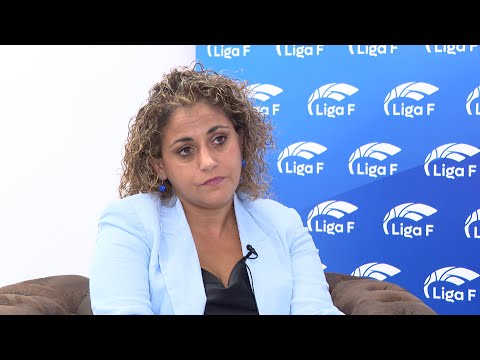 La presidenta de la Liga F, Beatriz Álvarez, asegura que clubes y Gobierno están poniendo dinero