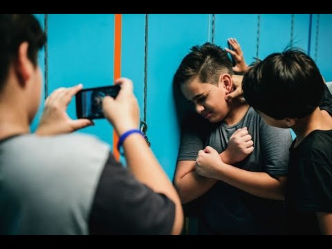 Violencia en los colegios: Aumentan casos de bullying con armas y manoplas