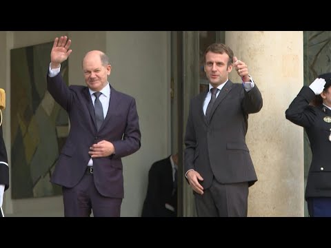Emmanuel Macron reçoit le chancelier allemand Olaf Scholz à l'Elysée | AFP Images