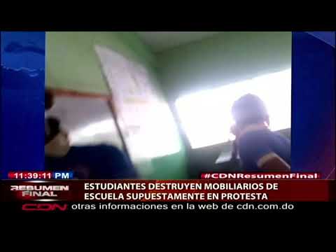 Estudiantes destruyen mobiliarios de escuela supuestamente en protesta