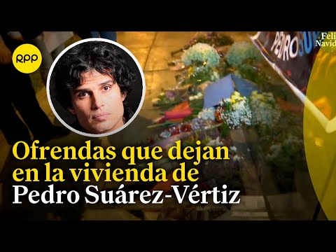 Admiradores dejan flores en exteriores de vivienda de Pedro Suárez-Vértiz
