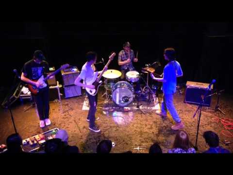 Alex G - Kicker / Walk / Bug (LIVE 2016 TALLAHASSEE)