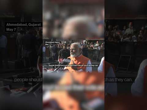 India’s Modi Urges Supporters to Vote Outside Ahmedabad Polling Site