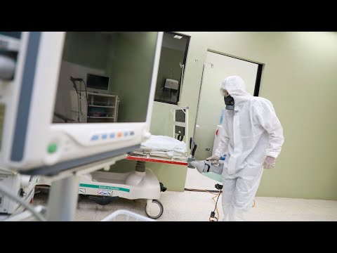 ISSS realiza jornada de desinfección en el Hospital Regional de Santa Ana