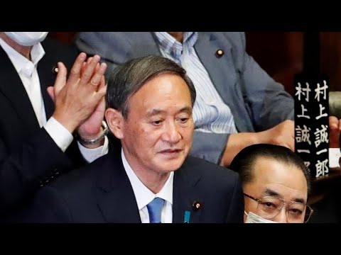 Japon : Yoshihide Suga, un nouveau Premier ministre dans la continuité de Shinzo Abe