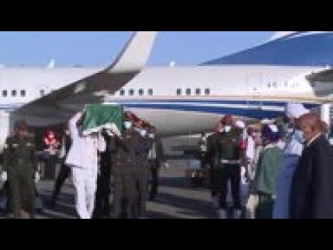 Thousands attend funeral of former PM al-Mahdi