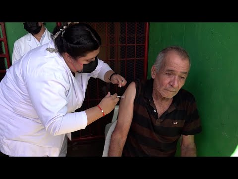 Más familias en Managua competan esquemas de inmunización contra la covid-19