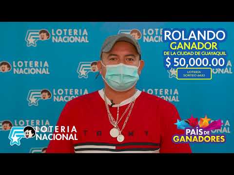 Hector Triviño ganador de Lotería sorteo 6632