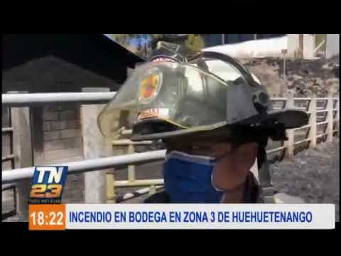 Incendio en bodega de zona 3 de Huehuetenango