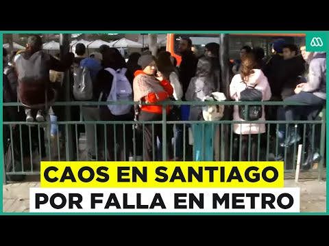 Falla en Metro provoca colapso en paraderos de Micro en Santiago