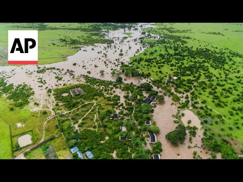 Floods submerge parts of Kenya's capital