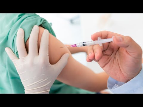 OMS recomienda aplicar la vacuna de refuerzo a grupos de alto riesgo