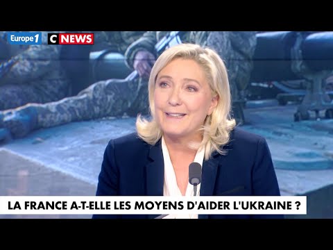 Guerre en Ukraine : pour Marine Le Pen, la France doit arrêter de livrer des canons Caesar à Kiev