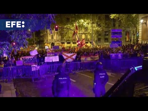 Noveno día de protestas en el PSOE contra la amnistía se salda con 14 detenidos en Madrid