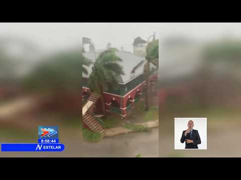 Arrasa huracán Elsa tras su paso por Barbados