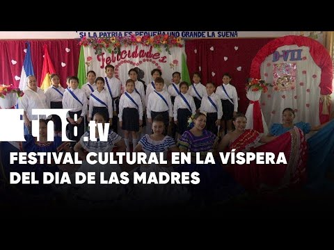 Festival cultural en la víspera del Día de las Madres en Managua - Nicaragua