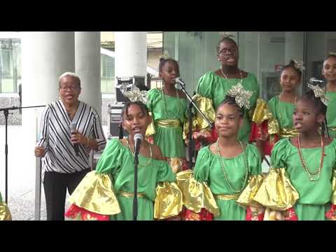 Feel Good Moment - Ministry Of Education's Parang On The Pavers