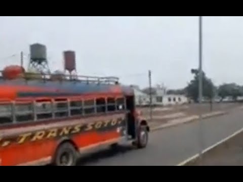 Graban a pilotos de buses que se peleaban por pasaje en Suchitepéquez