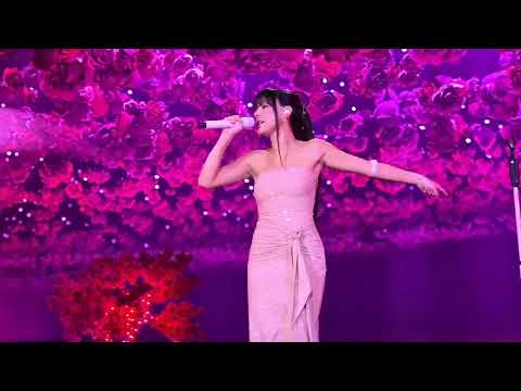 Ayliva: Scheine zählen [VIP-Bereich] (In Liebe, Ayliva - Tour 2024) | Live in Stuttgart, 22.9.2024
