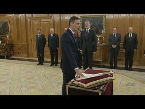 Sánchez juró ante el rey Felipe VI el cargo de presidente del Gobierno español