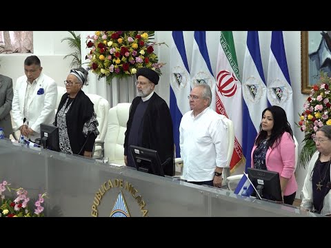 Presidente de Irán visita la Asamblea Nacional de Nicaragua