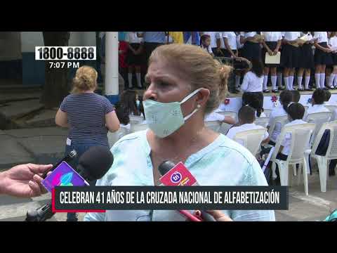 Colegio Clementina Cabezas celebra 41 aniversario de la jornada de alfabetización - Nicaragua
