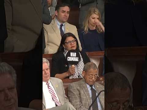 Tlaib Flashes 'War Criminal' Sign at Netanyahu's Speech to Congress