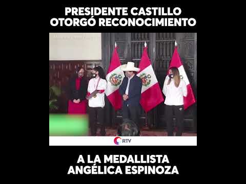 Angélica Espinoza: Presidente Pedro Castillo condecoró a la campeona paralímpica en Tokio 2020