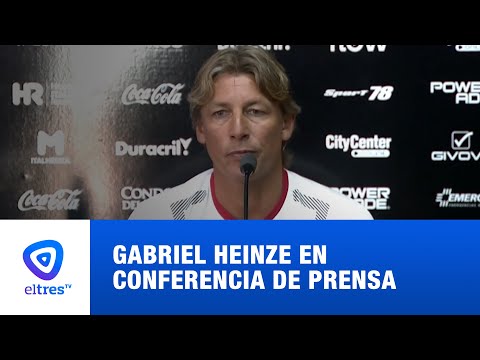 Gabriel Heinze en conferencia de prensa