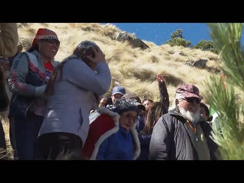 Montañistas en México eligen a su reina