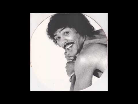 Stevie Woods - Just Can't Win 'Em All