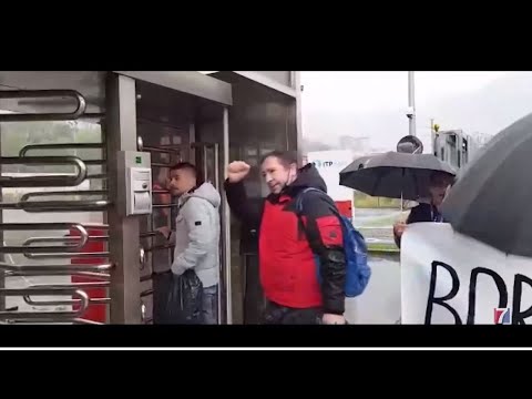 Trabajadores de ITP dan la bienvenida a sus compañeros en su primer día de vuelta al trabajo