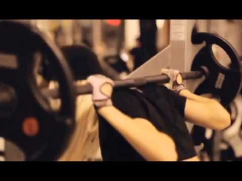Video: Sportuojančios merginos - jaudina vyrus labiau!
