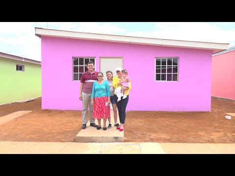 Entregan más de 200 viviendas en Villa Santiago de Managua