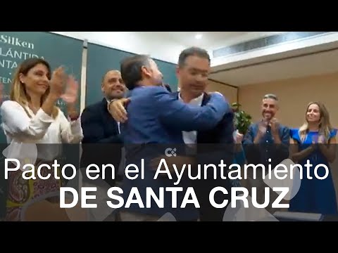 CC y PP firman un acuerdo de gobierno «por y para» Santa Cruz de Tenerife