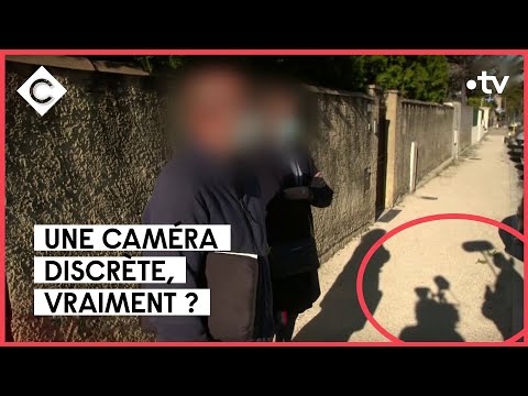 La caméra -pas trop- cachée de l'émission Arnaques - L’ABC - C à vous - 30/05/2022