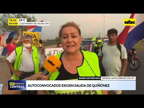 Autoconvocados exigen salida de Quiñónez