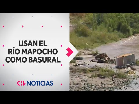 Vecinos denuncian que personas están usando el río Mapocho “como vertedero”