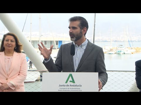 Junta inaugura la nueva lonja del puerto pesquero de Roquetas con una inversión de tres millone