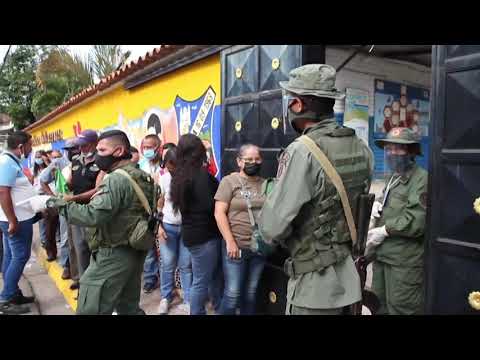 Chavismo arrasa en elecciones de Venezuela al ganar Caracas y 20 de 23 estados