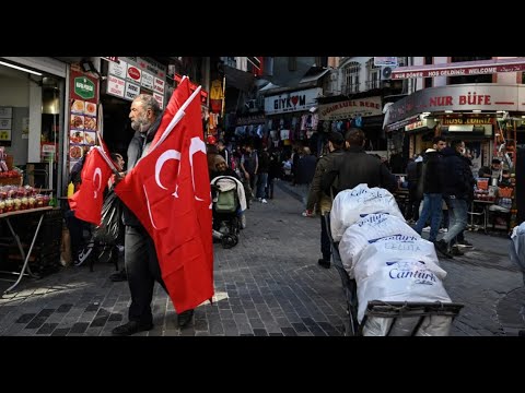 «Ces gens-là ne mangent rien du matin au soir» : l'inflation plonge la Turquie dans la pauvreté