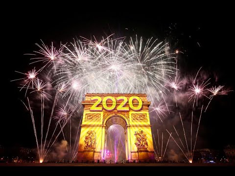Paris, Moscou, Sydney, Hong Kong... le monde fête l'arrivée de 2020