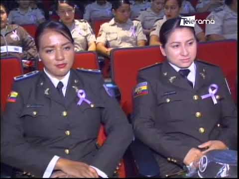 Capacitación a servidoras policiales por el día de la mujer