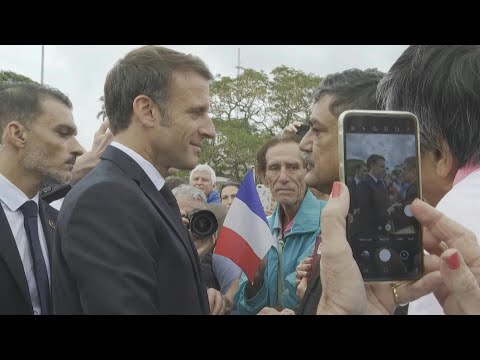 Macron évoque Philippe parmi ceux qui pourraient prendre le relais en 2027 | AFP Extrait
